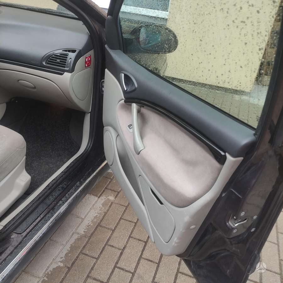 Citroen C5, 1.6 l., Хэтчбек