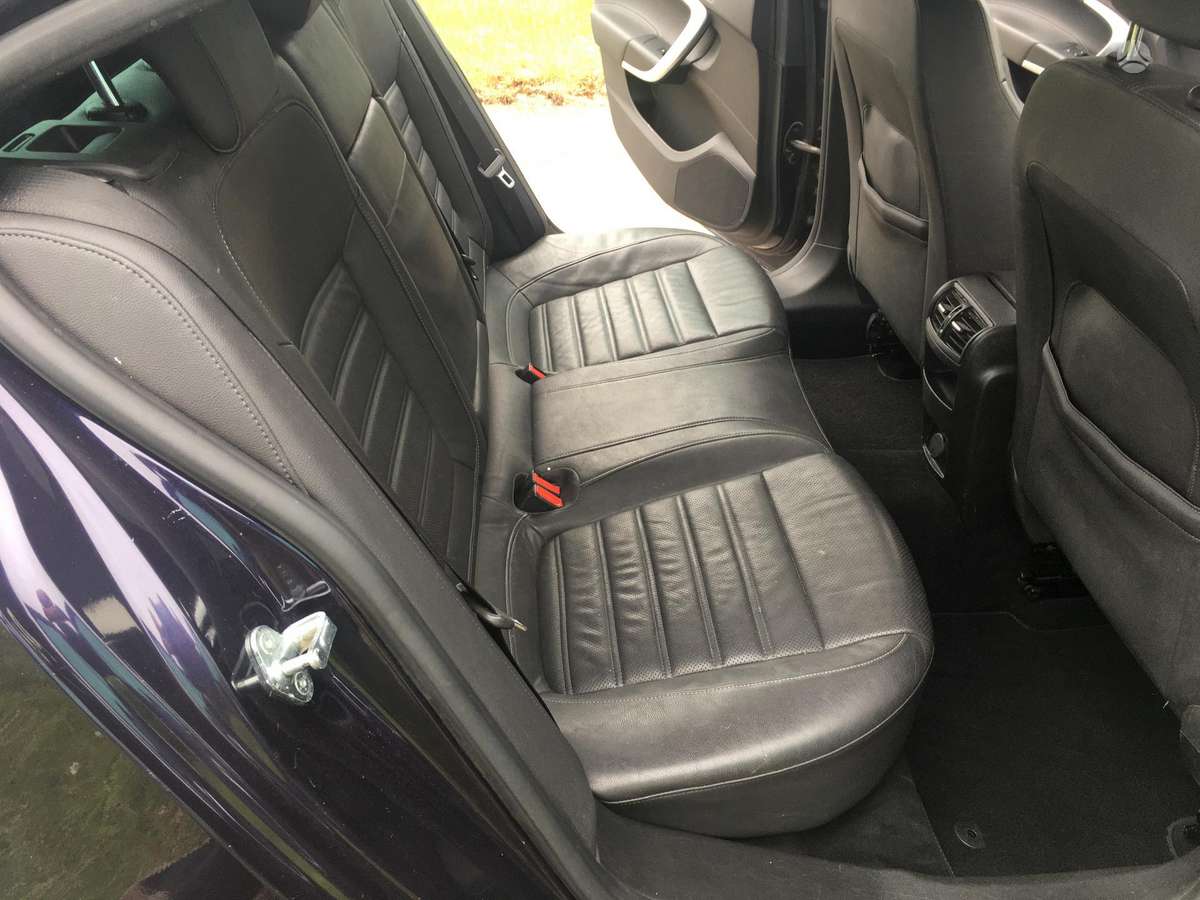Opel Insignia, 2.0 l., hatchback