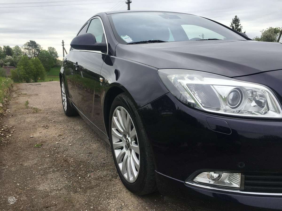 Opel Insignia, 2.0 l., hatchback