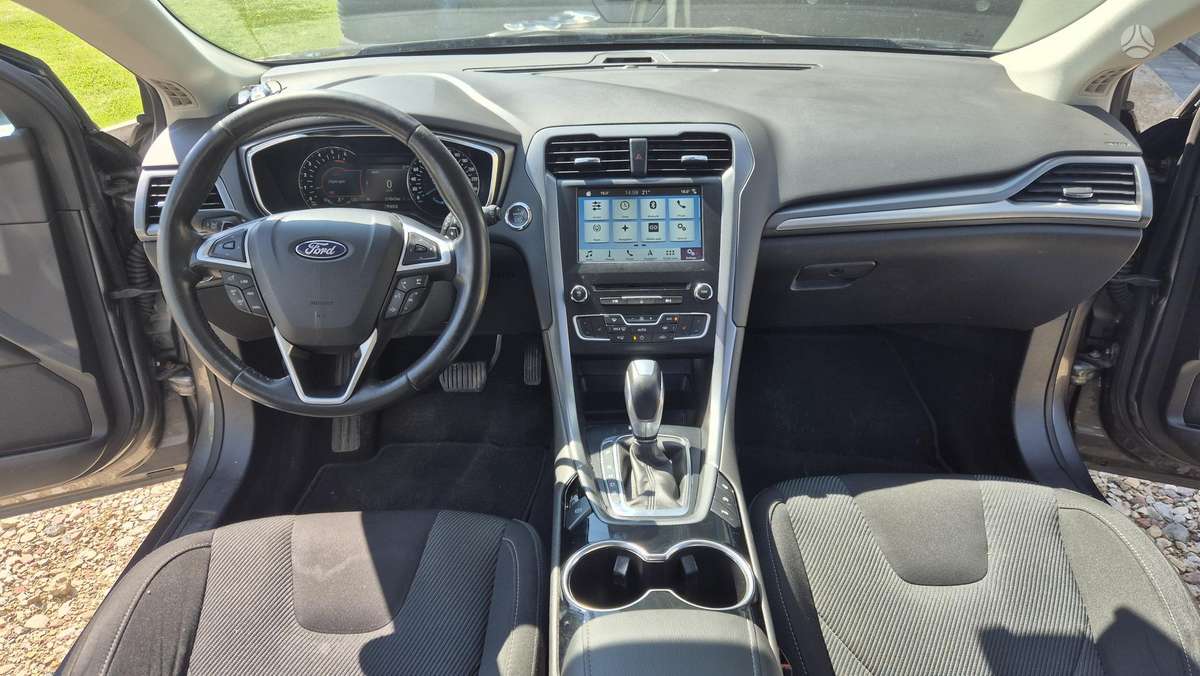 Ford Mondeo, 2.0 l., hatchback