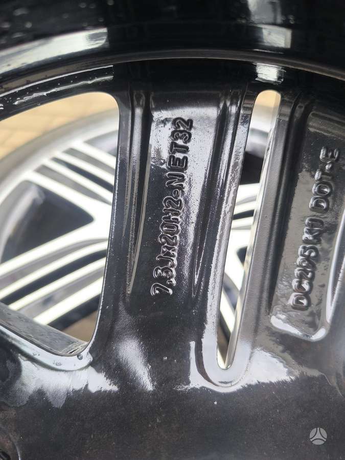 Mercedes-Benz, light alloy, R20