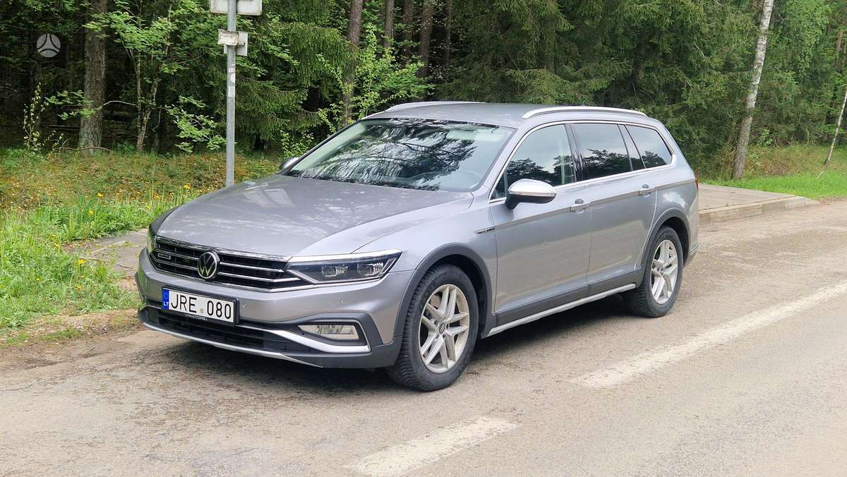 Volkswagen Passat Alltrack - 1