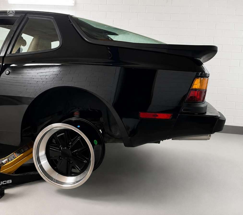 Porsche, light alloy, R16