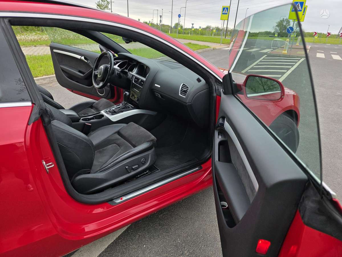 Audi A5, 2.0 l., coupe