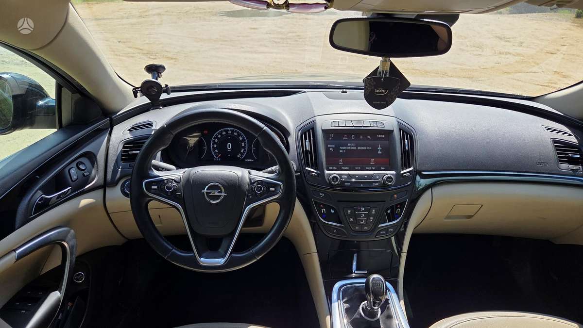 Opel Insignia, 2.0 l., Универсал