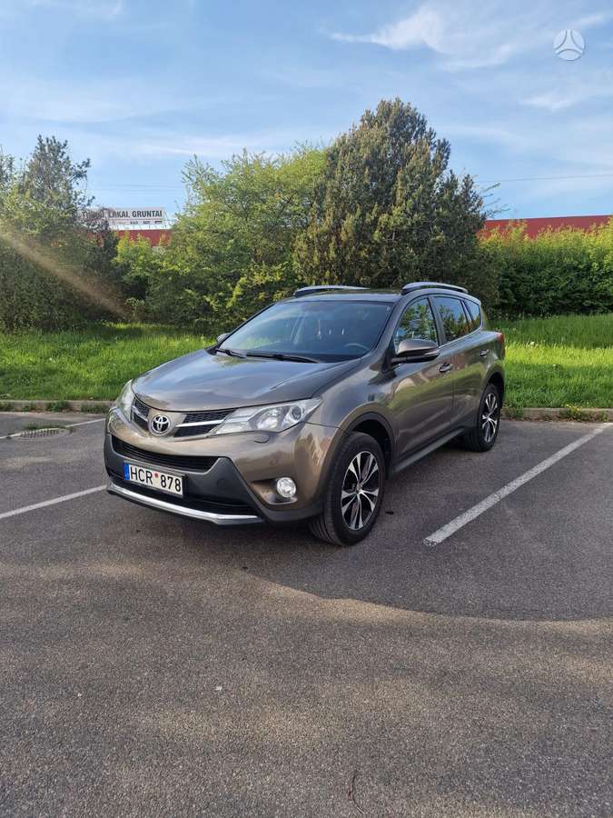 Toyota RAV4 - 4