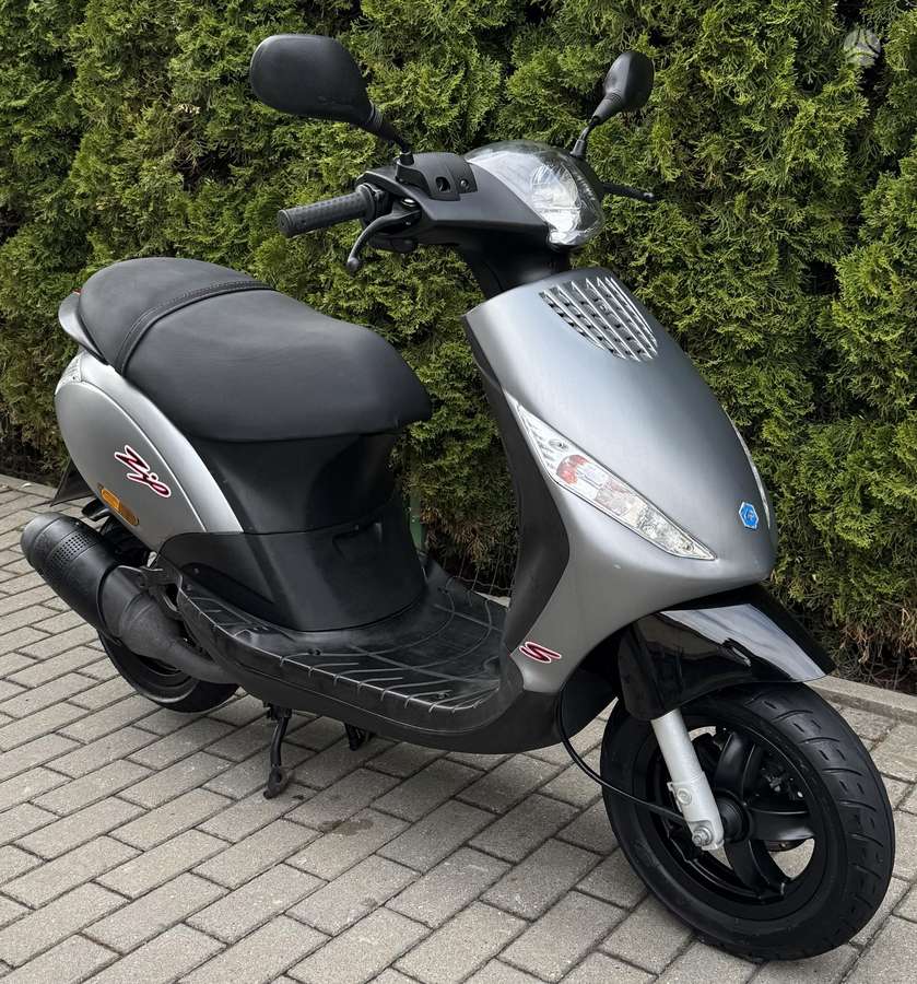 Piaggio Zip 49cc, мотороллеры / мопеды