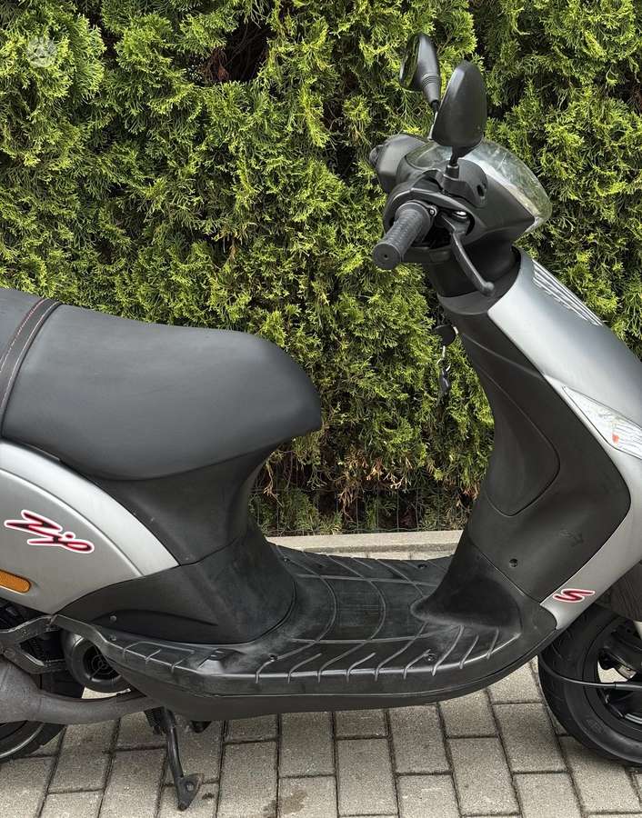 Piaggio Zip 49cc, мотороллеры / мопеды