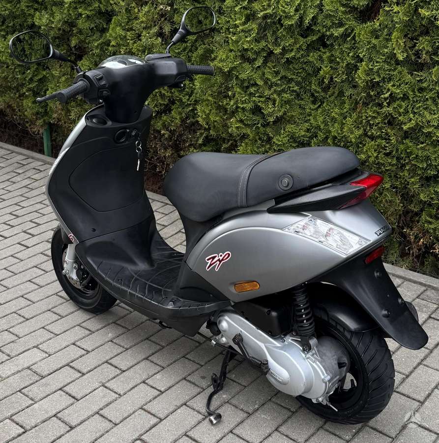Piaggio Zip 49cc, мотороллеры / мопеды
