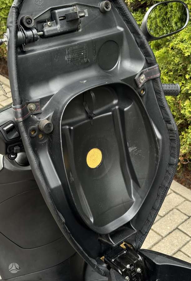 Piaggio Zip 49cc, мотороллеры / мопеды