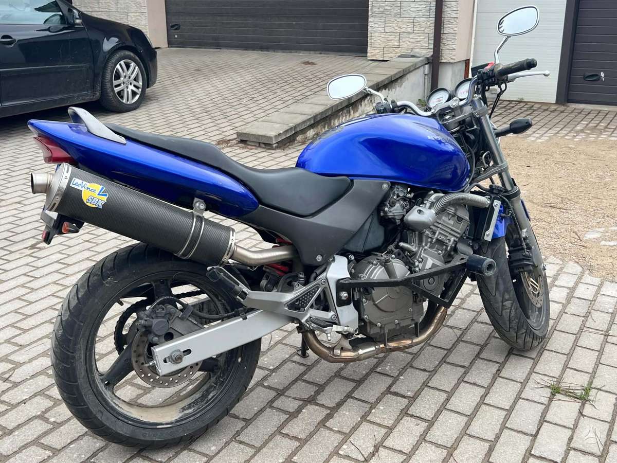 Honda CB 600cc, street / classic
