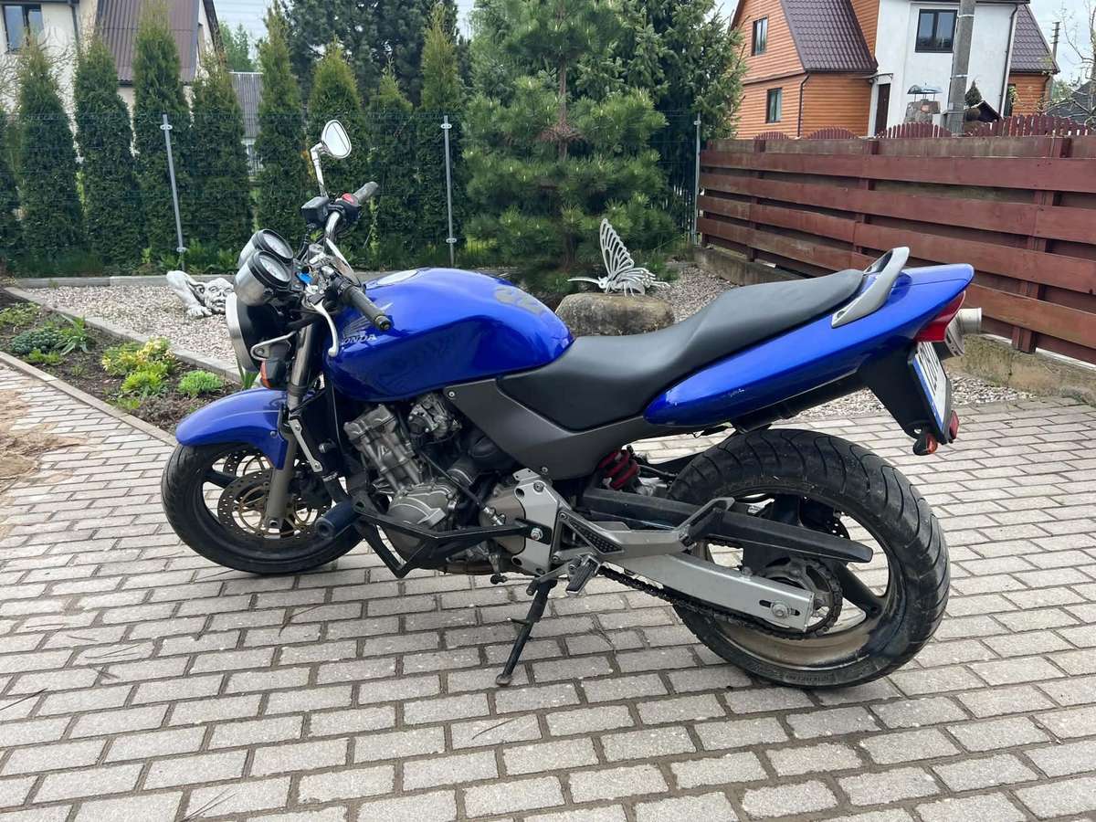 Honda CB 600cc, street / classic