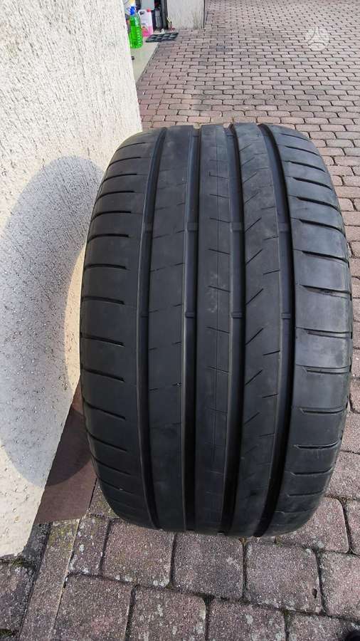 Bridgestone ALENZA, летние 285/45 R20