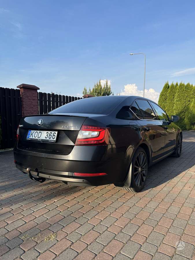 Škoda Octavia - 4