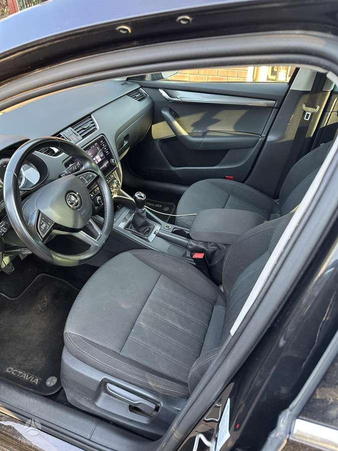 Škoda Octavia - 8