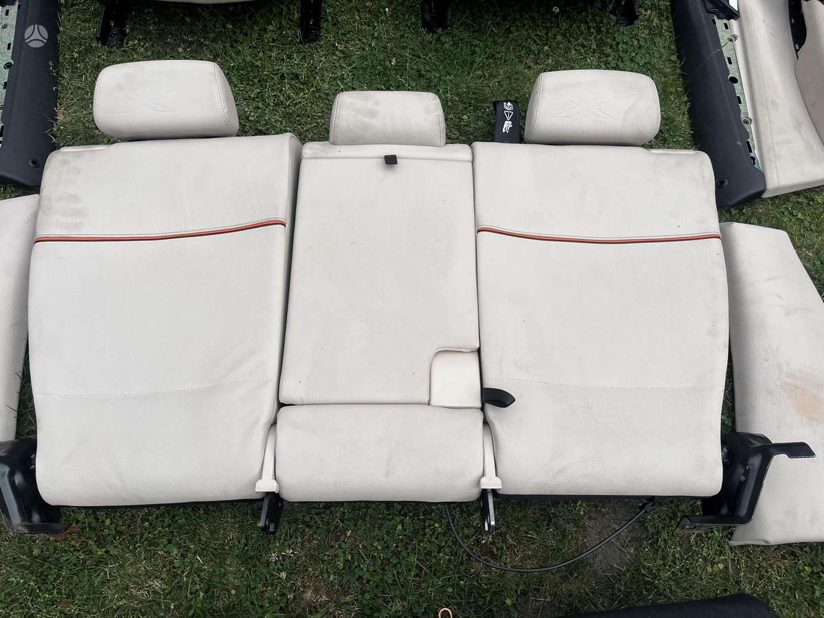 BMW X1 Bmw e84 salonas šildomas elektra valdomas