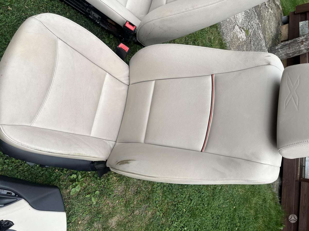 BMW X1 Bmw e84 salonas šildomas elektra valdomas