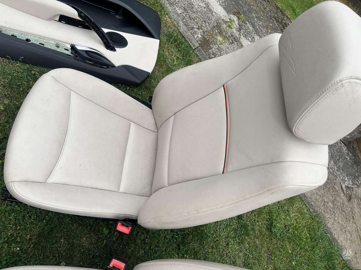 BMW X1 Bmw e84 salonas šildomas elektra valdomas