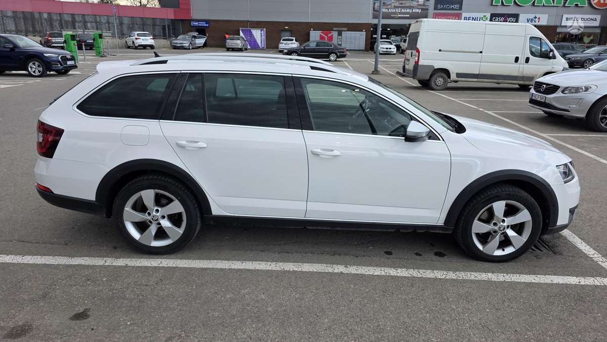 Skoda Octavia Scout, 2.0 l., Универсал