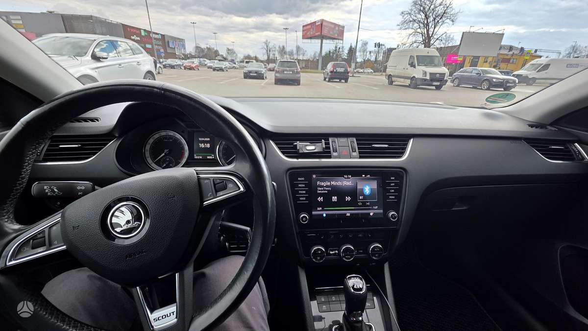 Skoda Octavia Scout, 2.0 l., Универсал