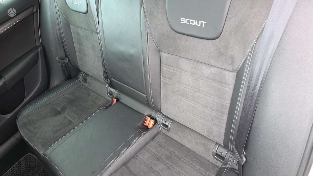 Skoda Octavia Scout, 2.0 l., Универсал