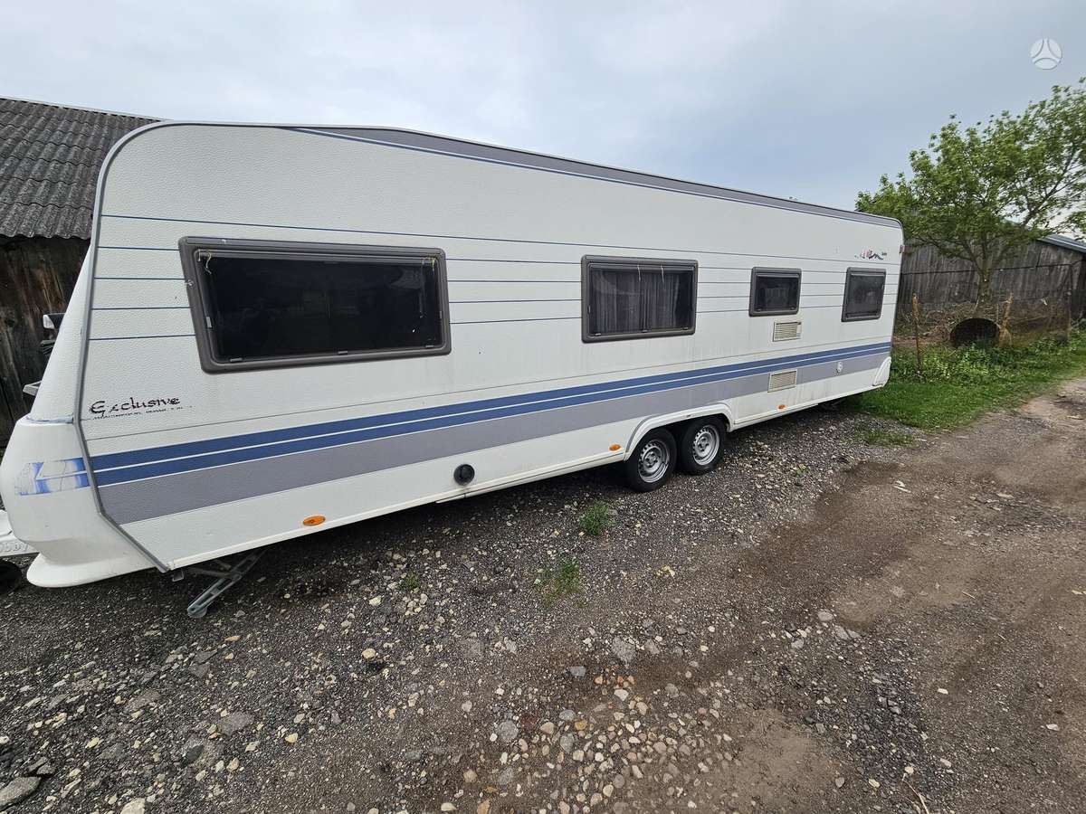 Hobby 720 exlusive, кемперы