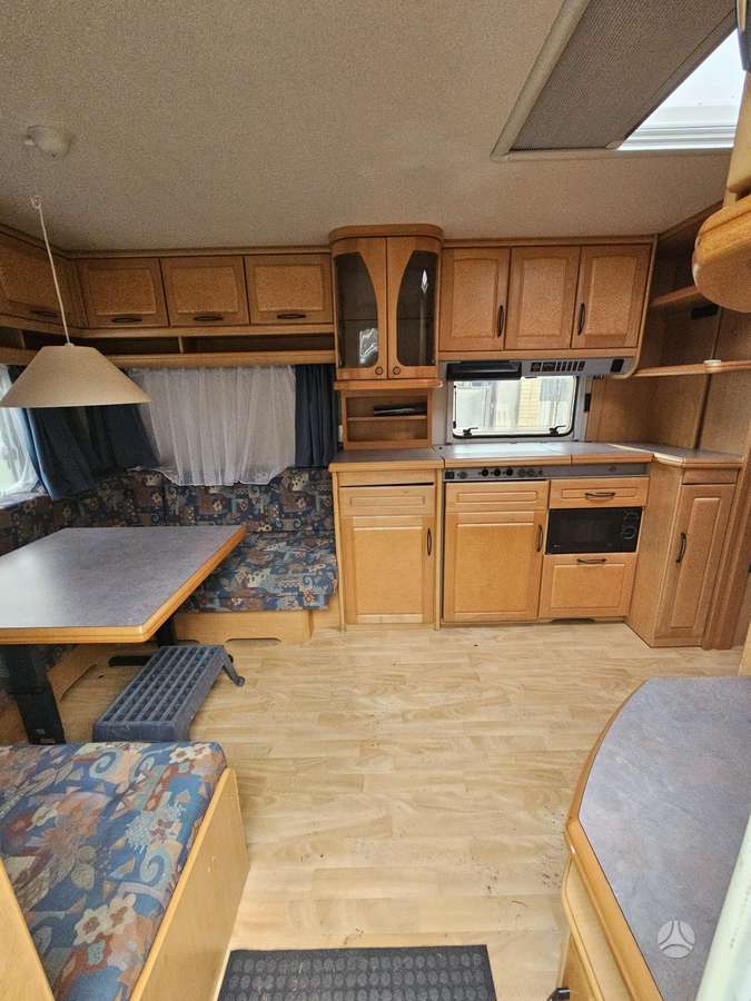 Hobby 720 exlusive, кемперы