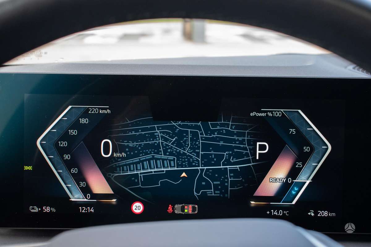 BMW i4, 70 kWh, hatchback
