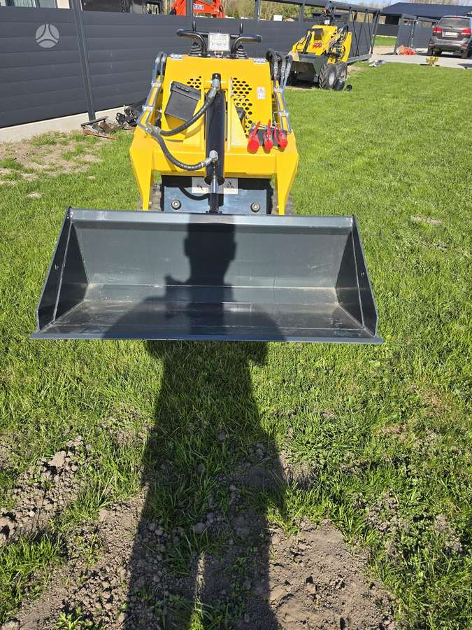 Nicosail E380, mini krautuvai