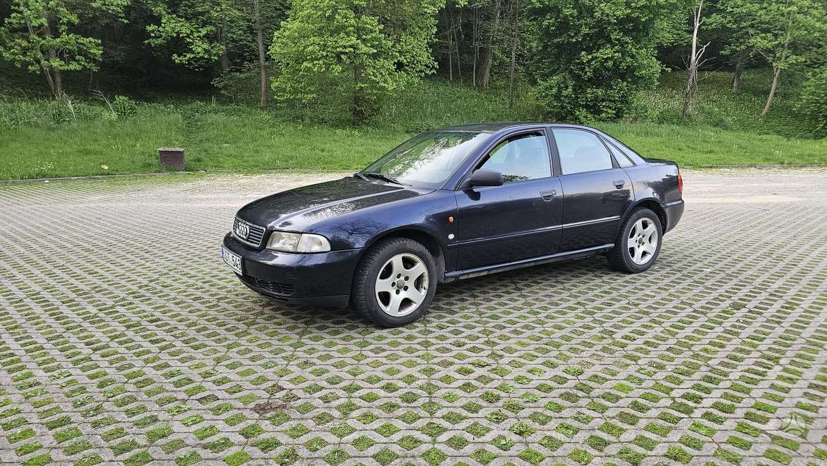 Audi A4, 1.9 l., Седан