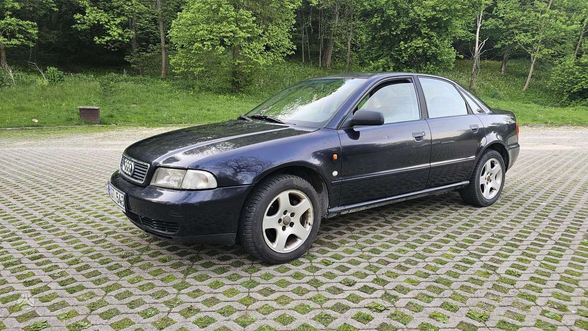 Audi A4, 1.9 l., Седан