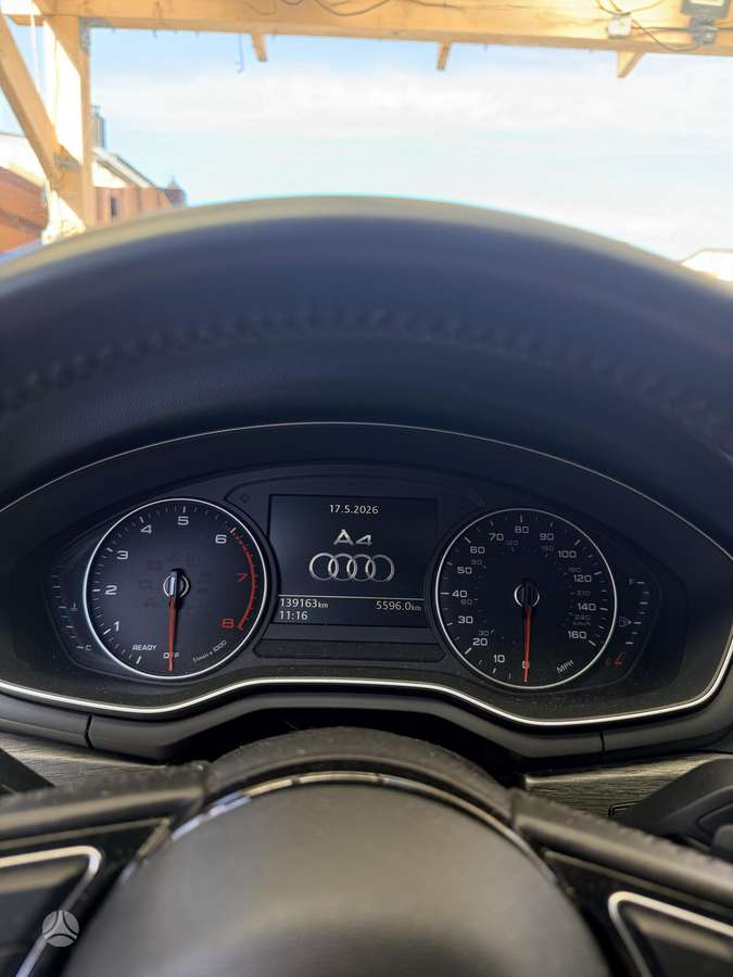 Audi A4, 2.0 l., Седан