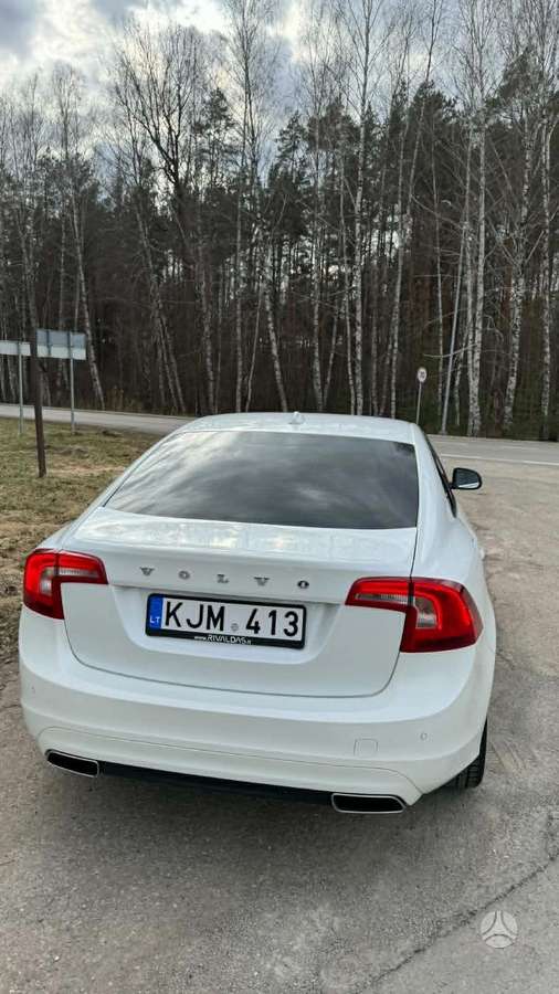 Volvo S60, 2.0 l., Седан