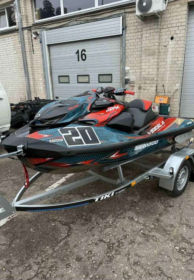 Sea-Doo Rxp-x, jet skis