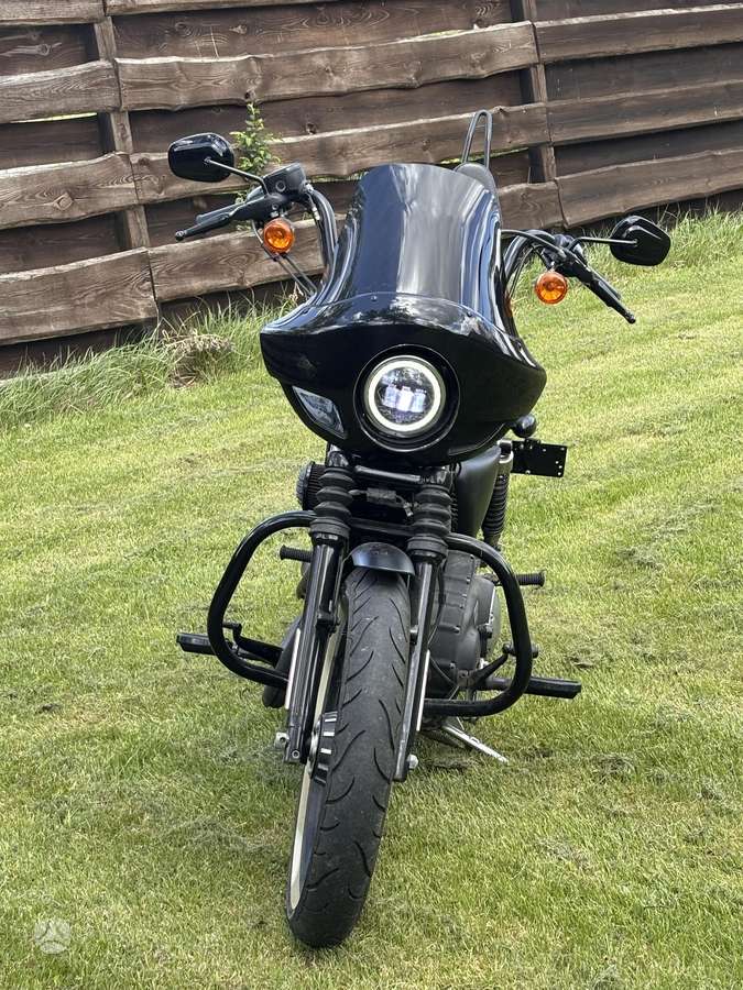 Harley-Davidson 883, choppers / cruisers / custom