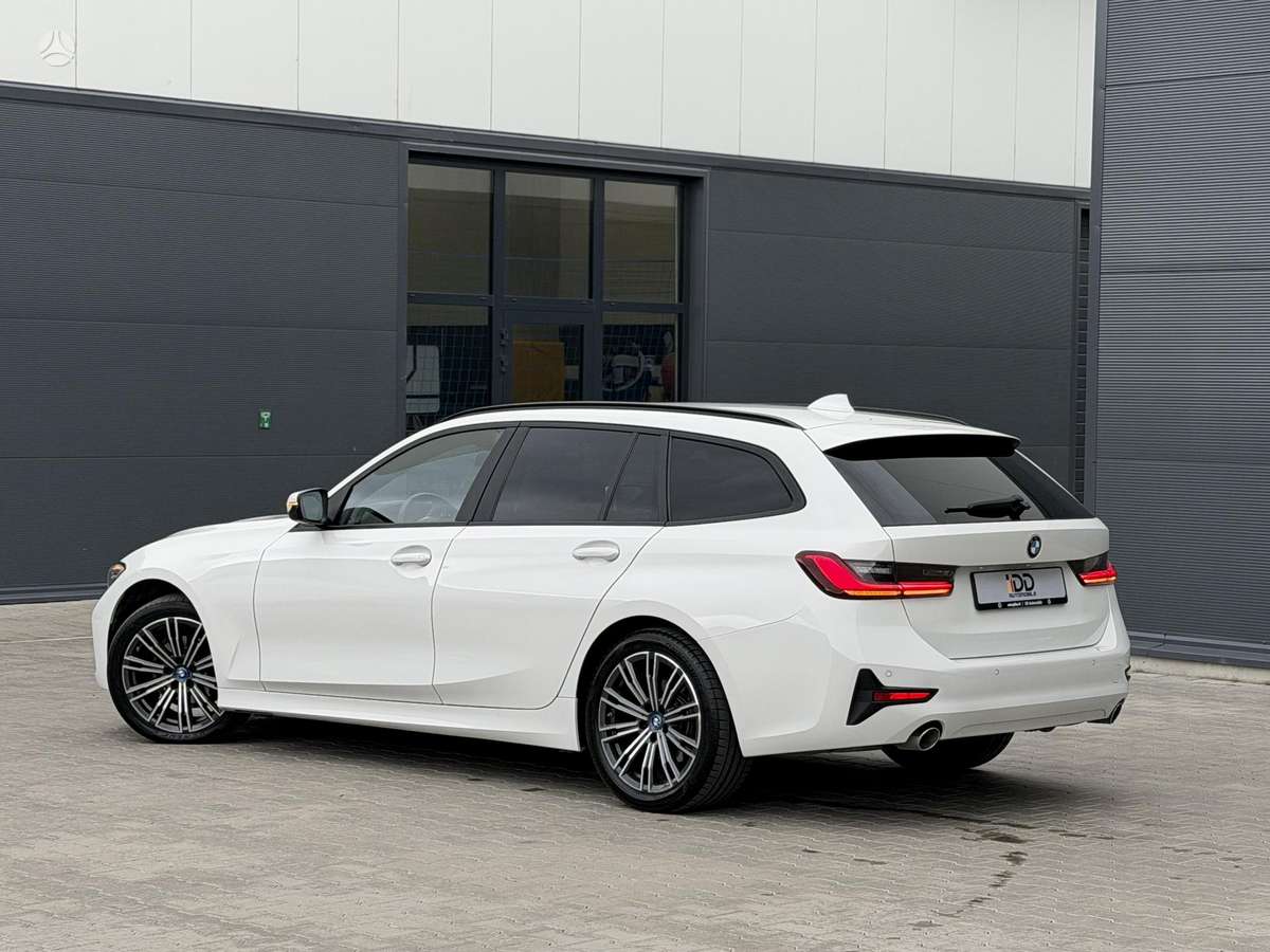BMW 320, 2.0 l., Универсал