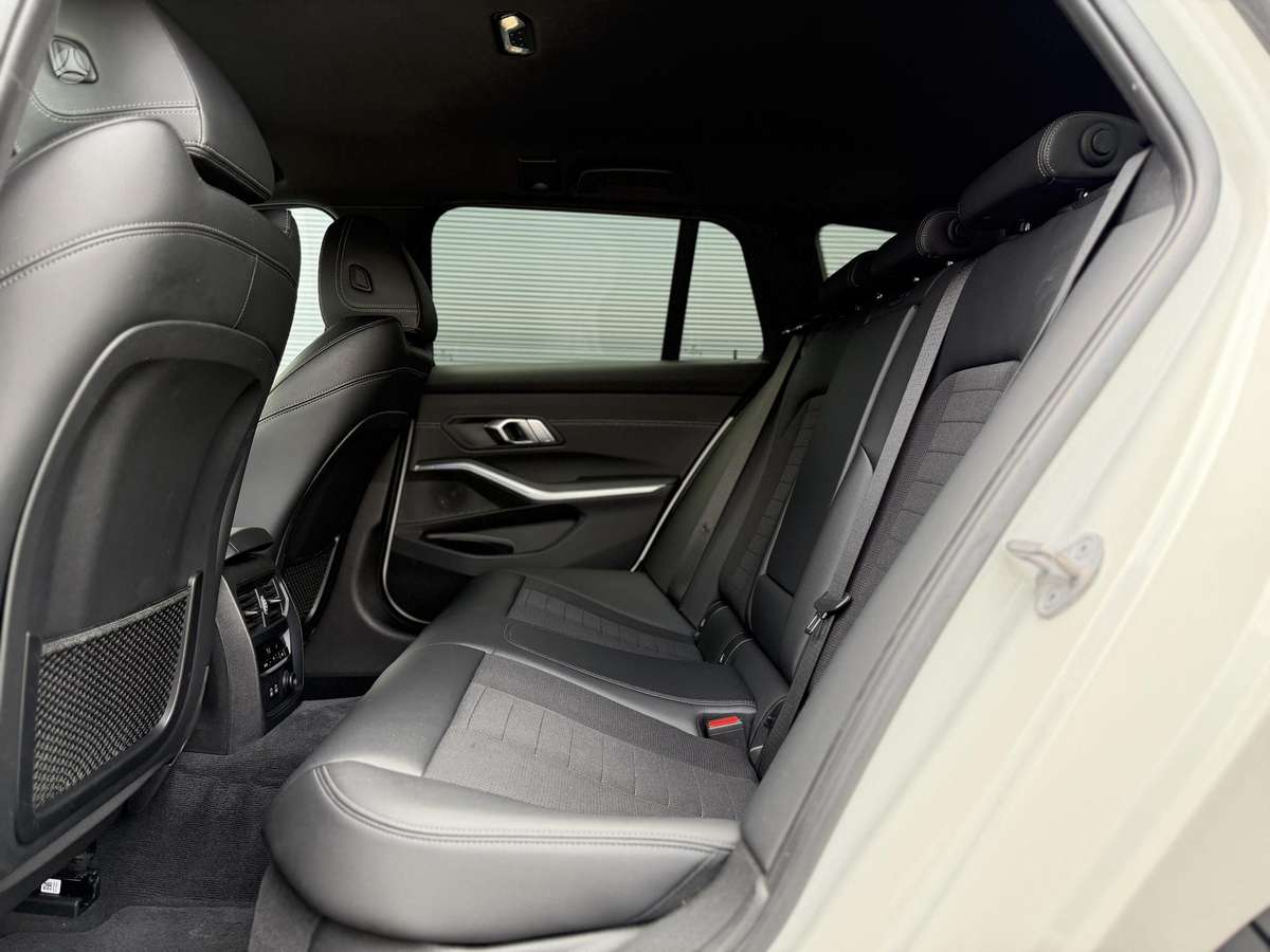 BMW 320, 2.0 l., Универсал