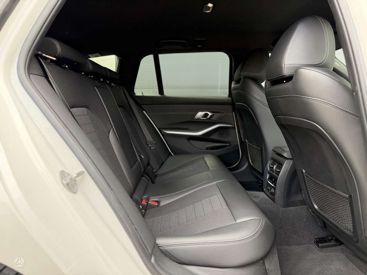 BMW 320, 2.0 l., Универсал