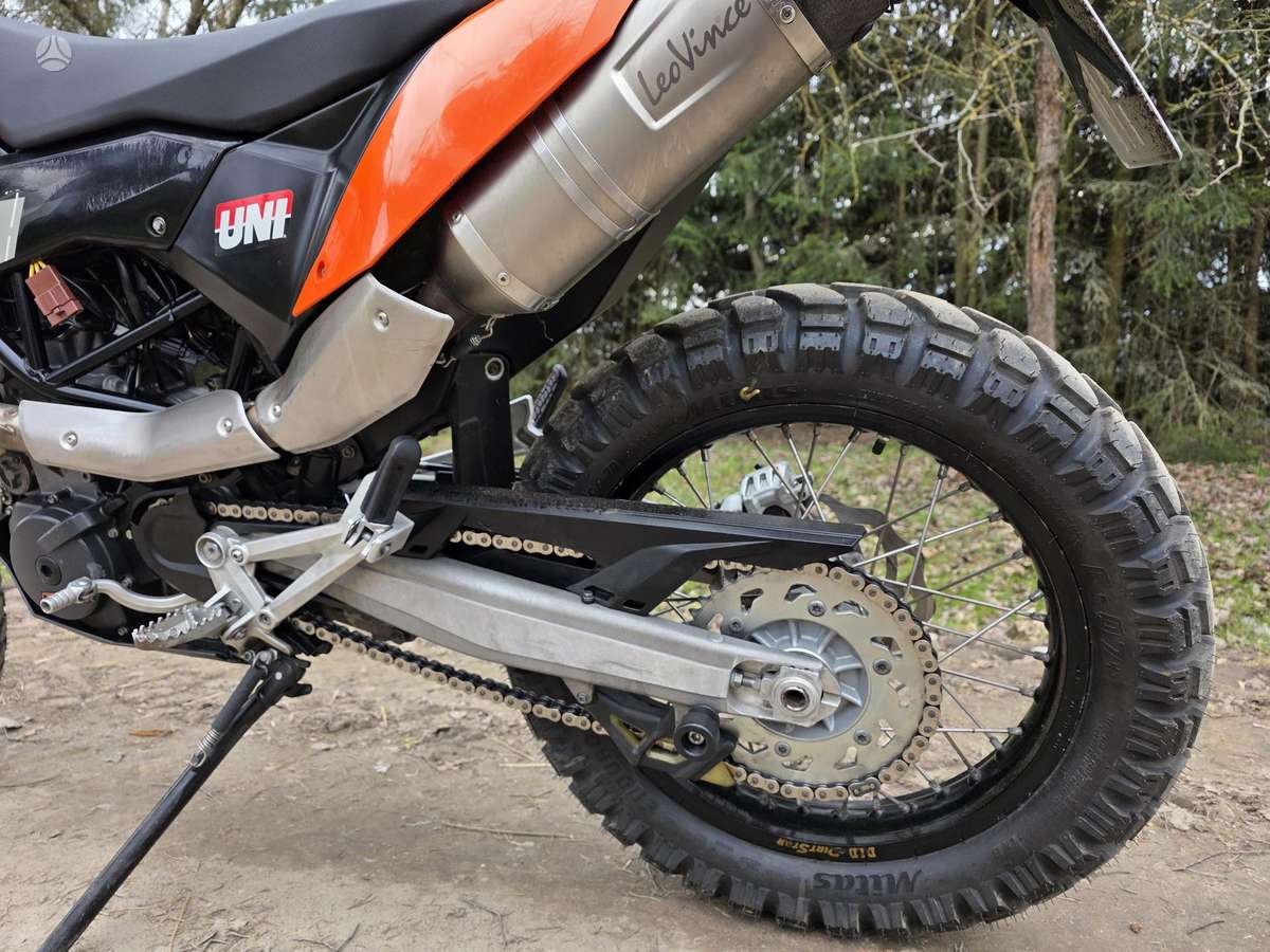 KTM Enduro 690cc, enduro / adventure