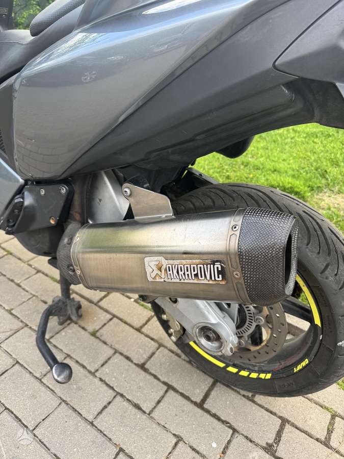 Aprilia SRV 839cc, scooters / mopeds