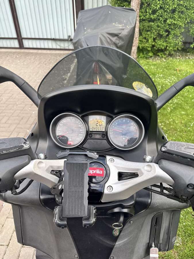 Aprilia SRV 839cc, scooters / mopeds