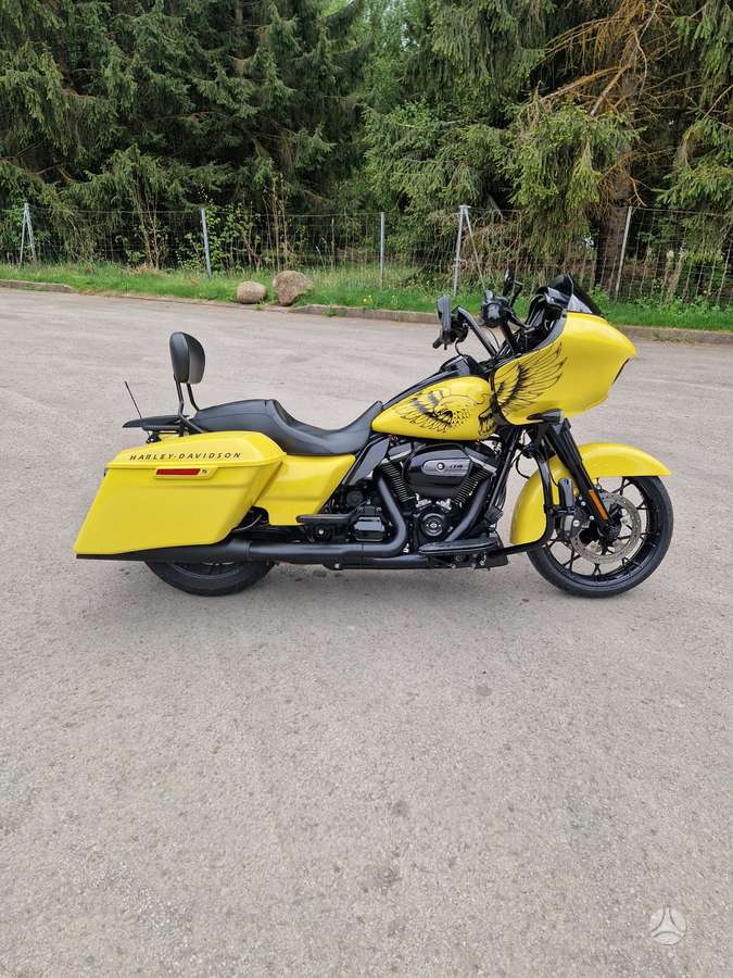 Harley-Davidson Road Glide 1868cc, choppers / cruisers / custom