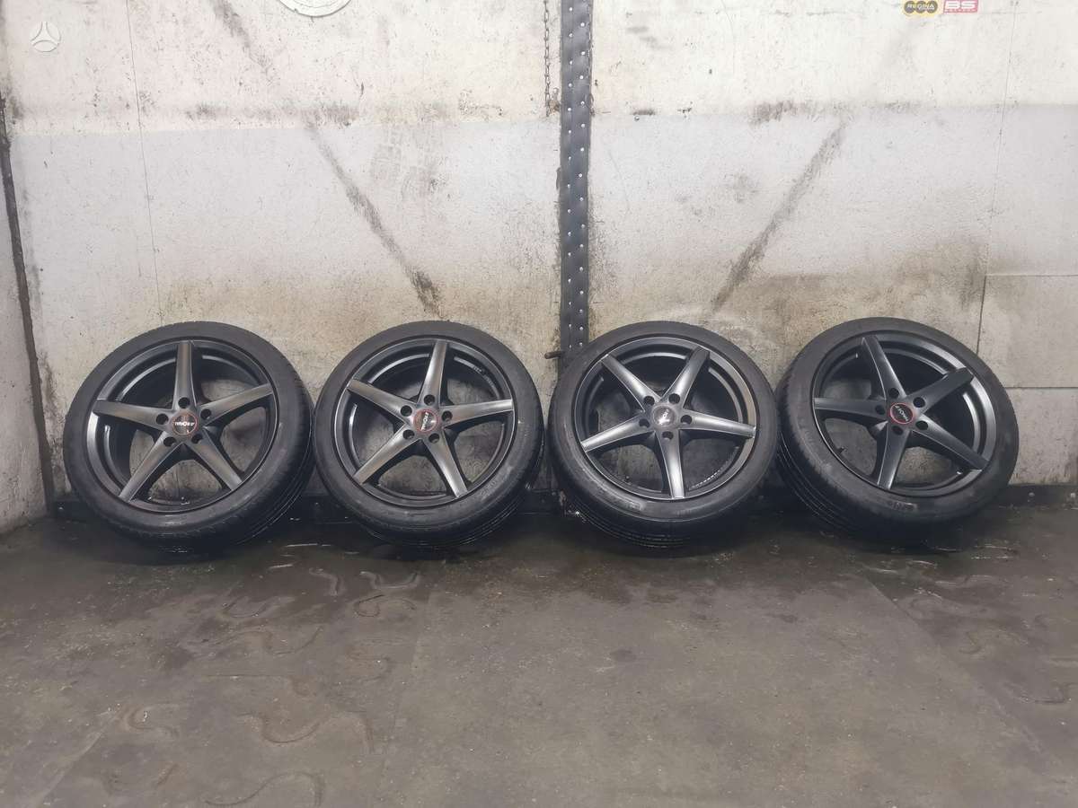 BMW, lengvojo lydinio, R18