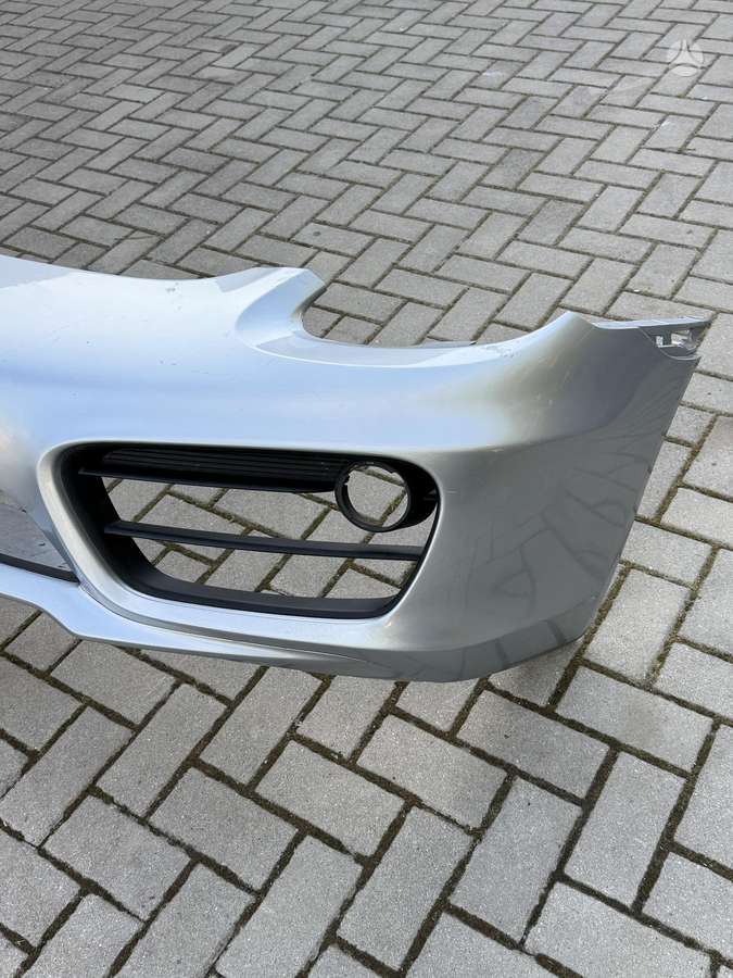 Porsche Cayman Bamperis grazus
