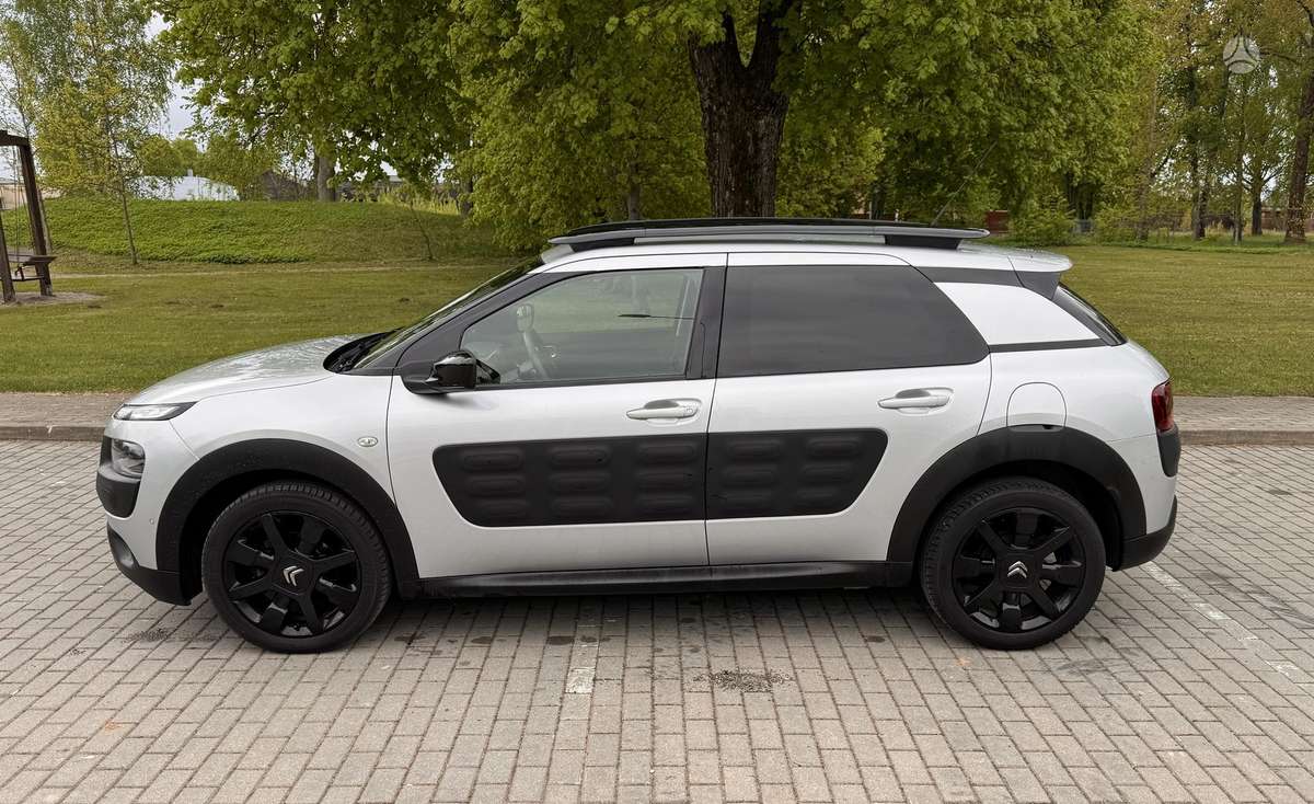 Citroen C4 Cactus, 1.6 l., hatchback