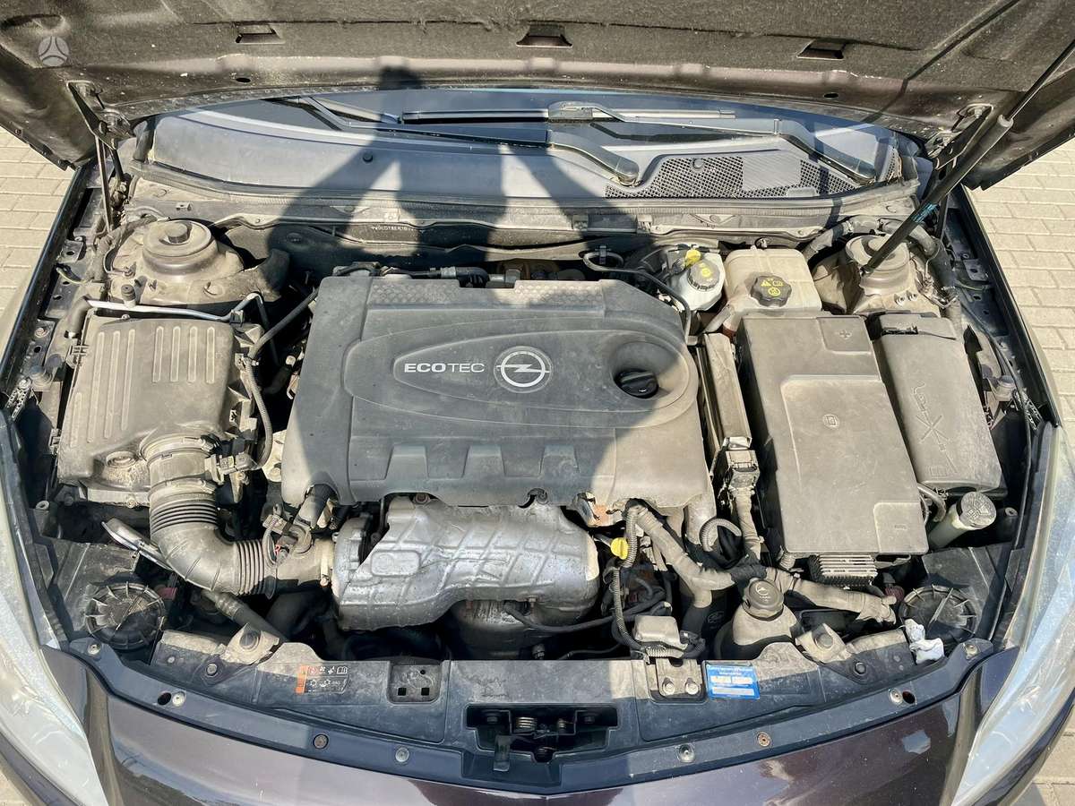 Opel Insignia, 2.0 l., Универсал