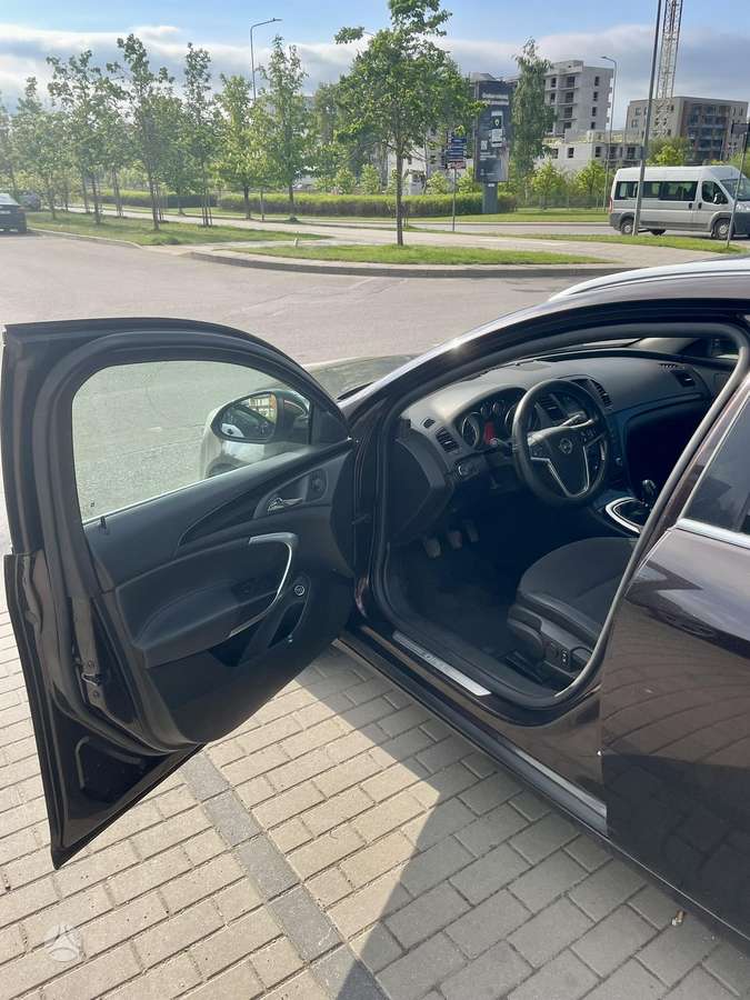 Opel Insignia, 2.0 l., Универсал