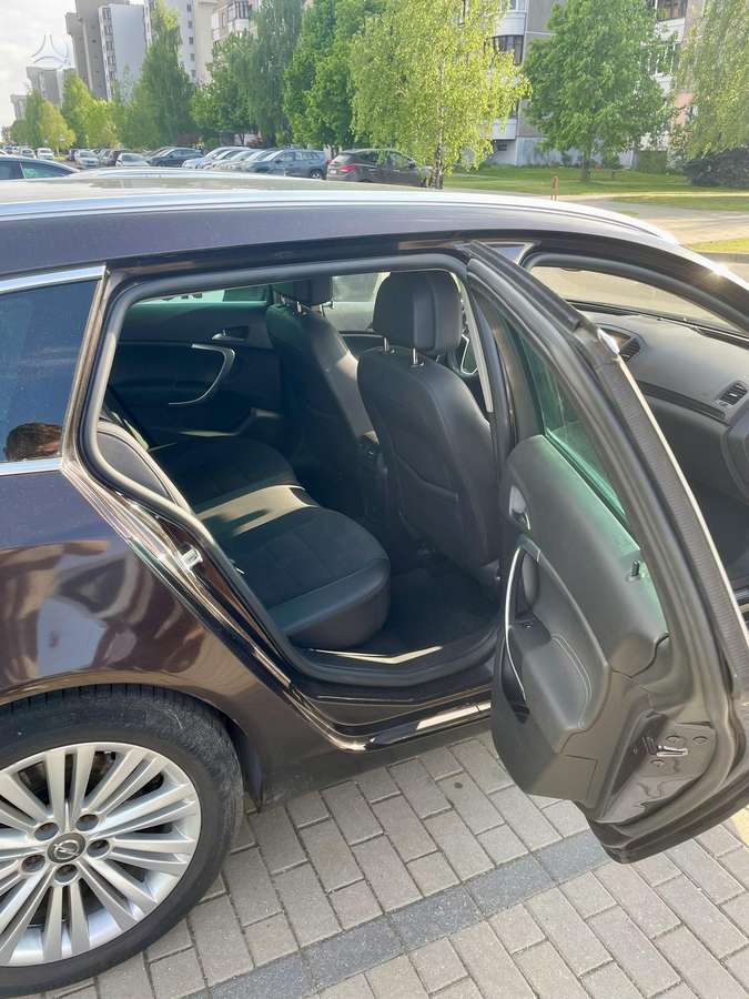 Opel Insignia, 2.0 l., Универсал