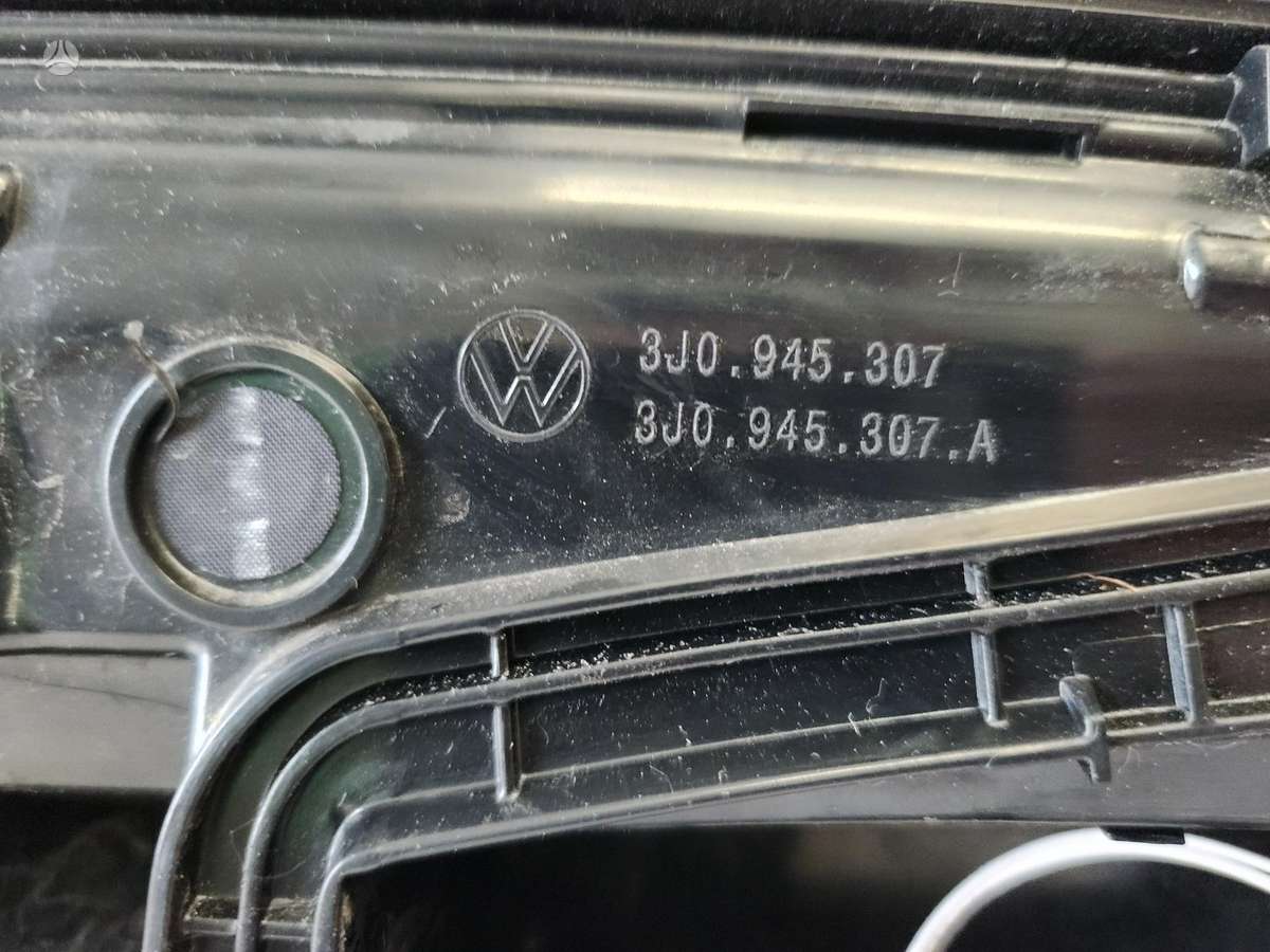 Volkswagen Passat, 3J0.945.307, lights