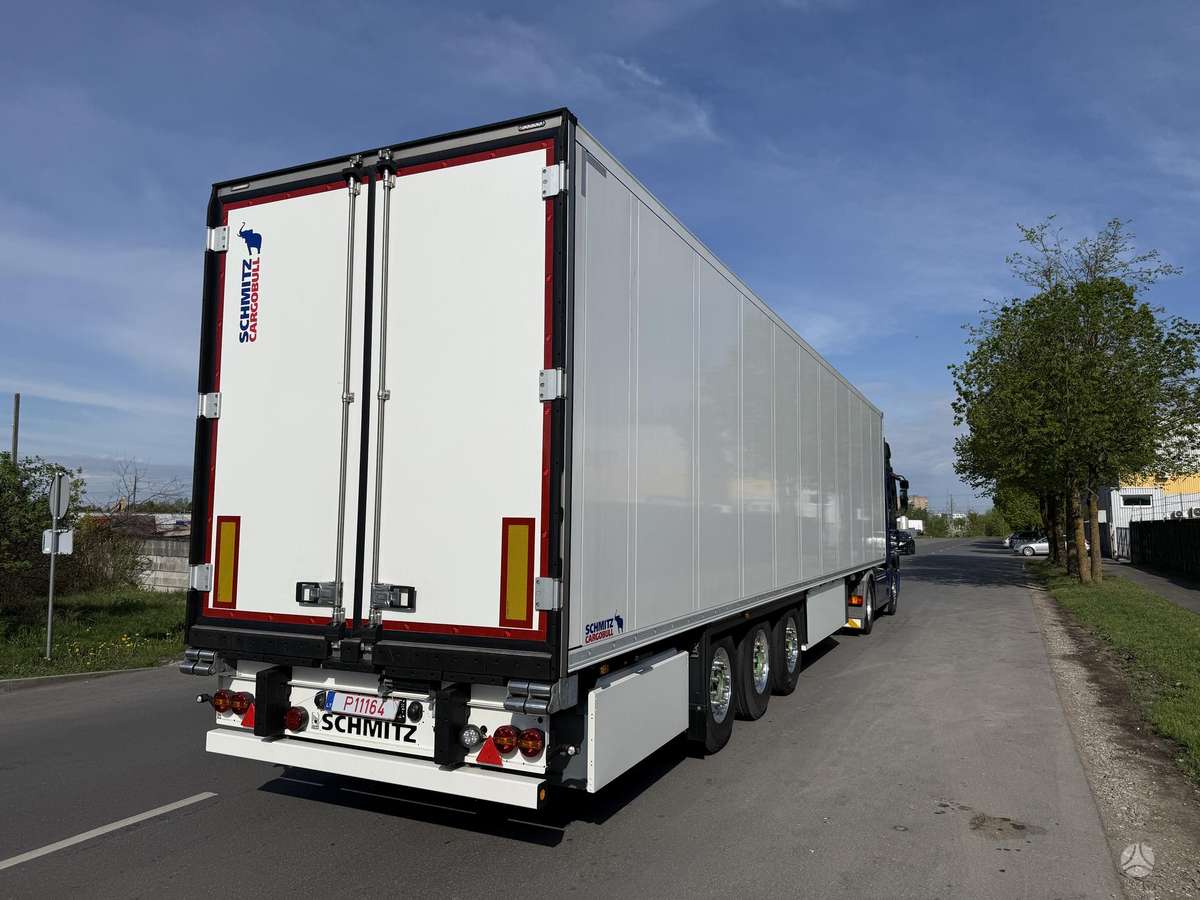Schmitz SCB*S3, refrigerated